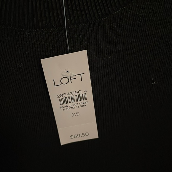 NWT • LOFT • Black Women's Top w sheer sleeves. - Picture 3 of 16